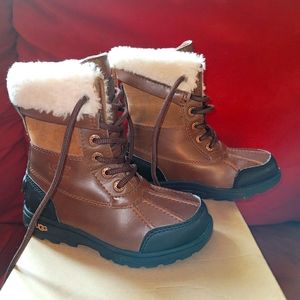 Ugg Snow boots (youth)